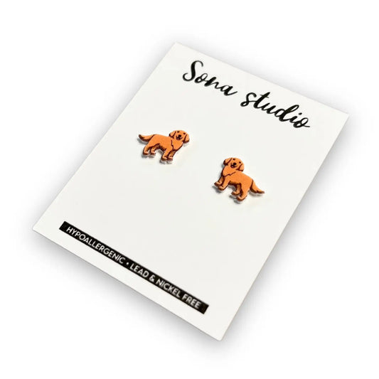 Isolated Sona Studio Golden Retriever earrings - Hypoallergenic - Lead & Nickel free