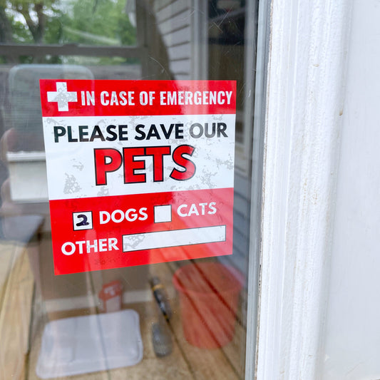 In Case of Emergency Window Cling that shows how many pets are inside the house